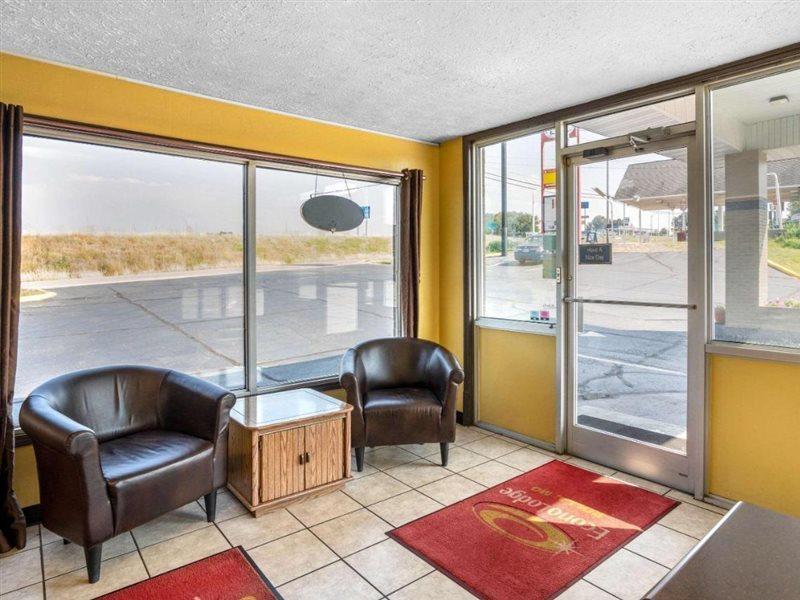 Econo Lodge Near Missouri University Of Science And Technology Rolla Bagian luar foto