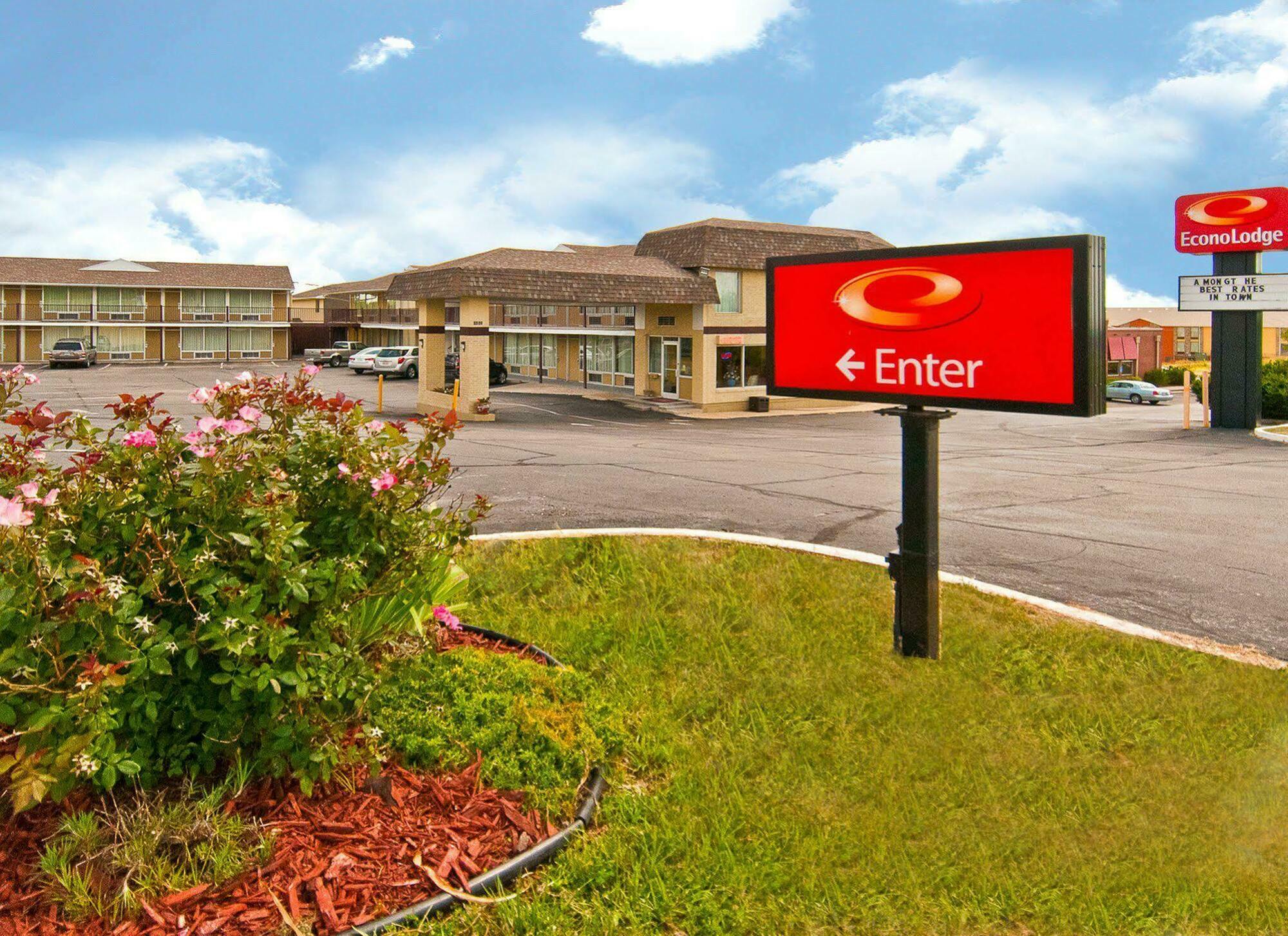Econo Lodge Near Missouri University Of Science And Technology Rolla Bagian luar foto